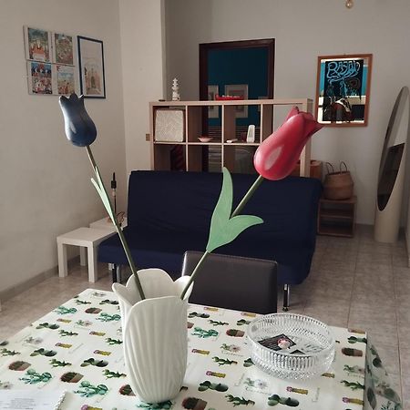 Holiday Home Tropicana Mascali Bagian luar foto