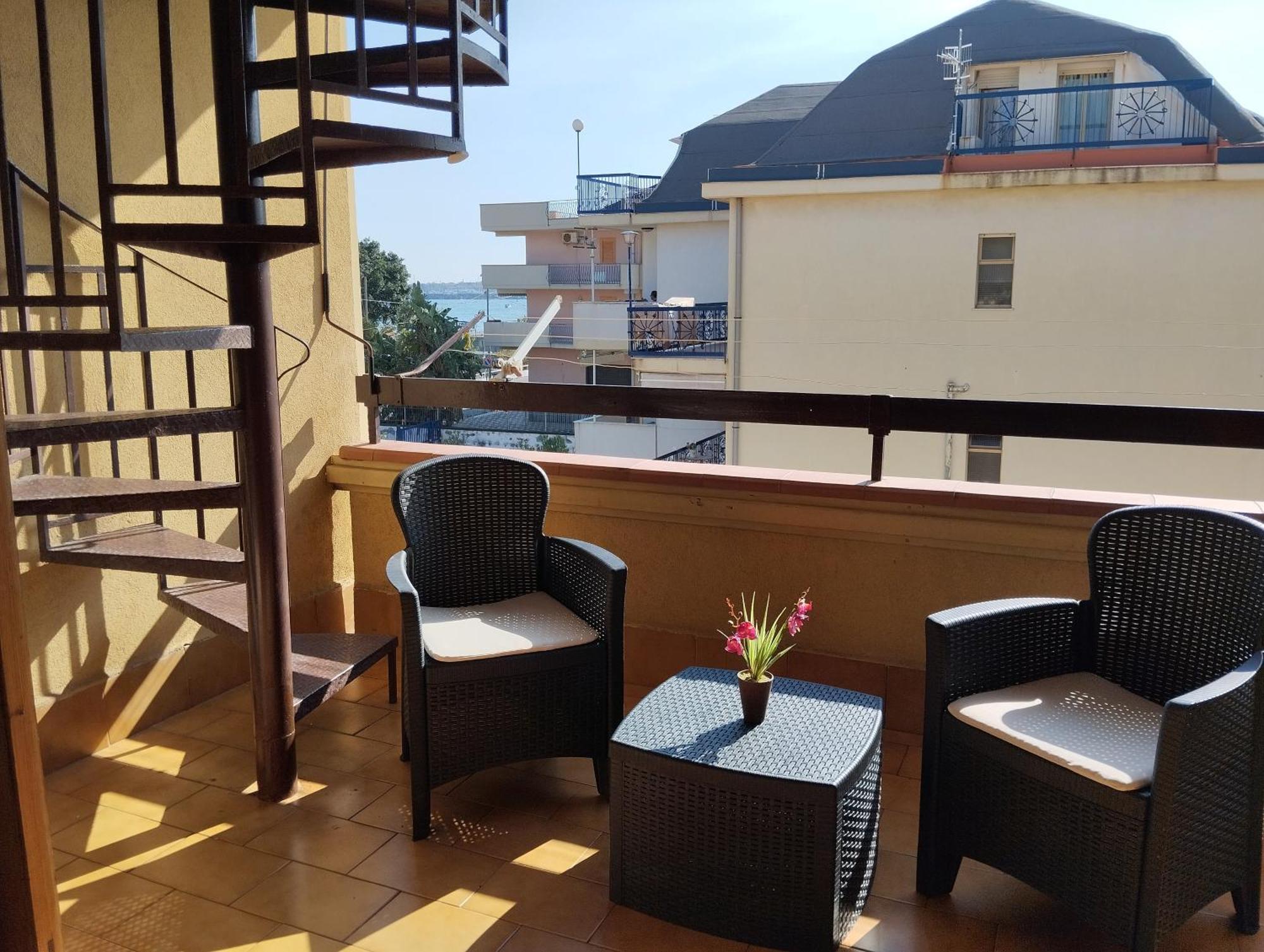 Holiday Home Tropicana Mascali Bagian luar foto