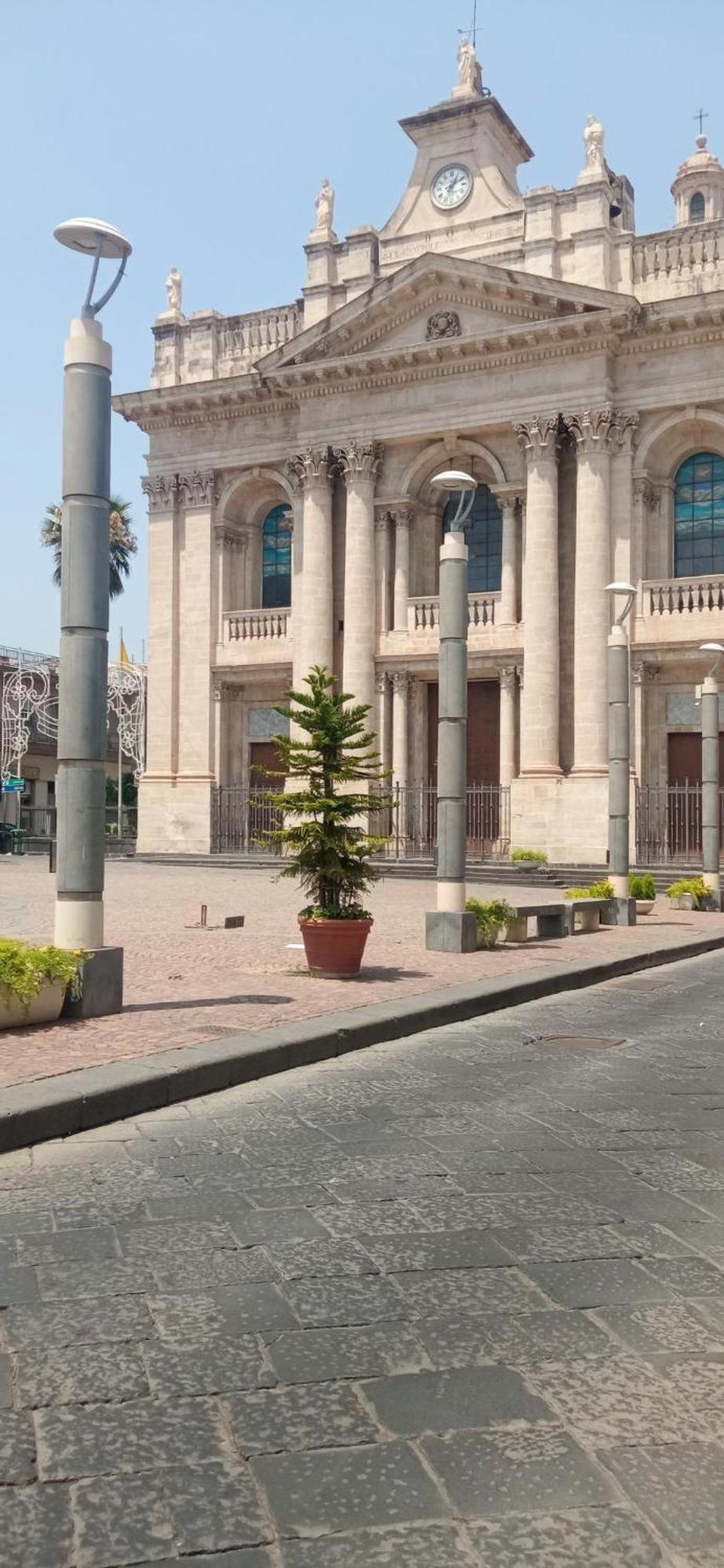 Holiday Home Tropicana Mascali Bagian luar foto