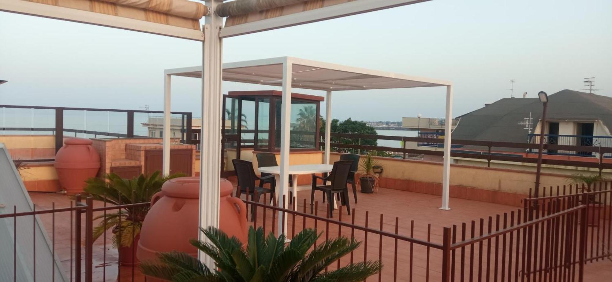 Holiday Home Tropicana Mascali Bagian luar foto